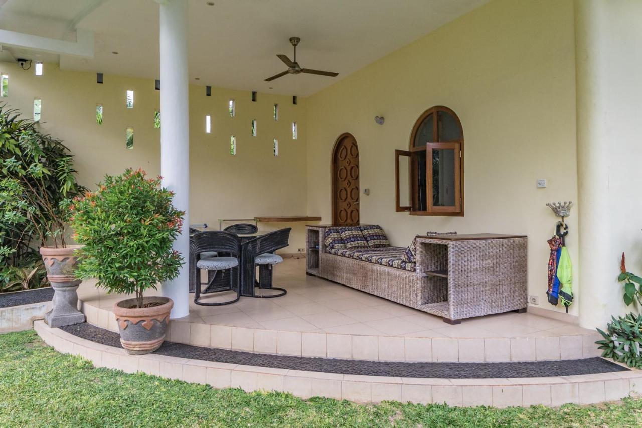 Villa Costa Plenty Sanur  Luaran gambar